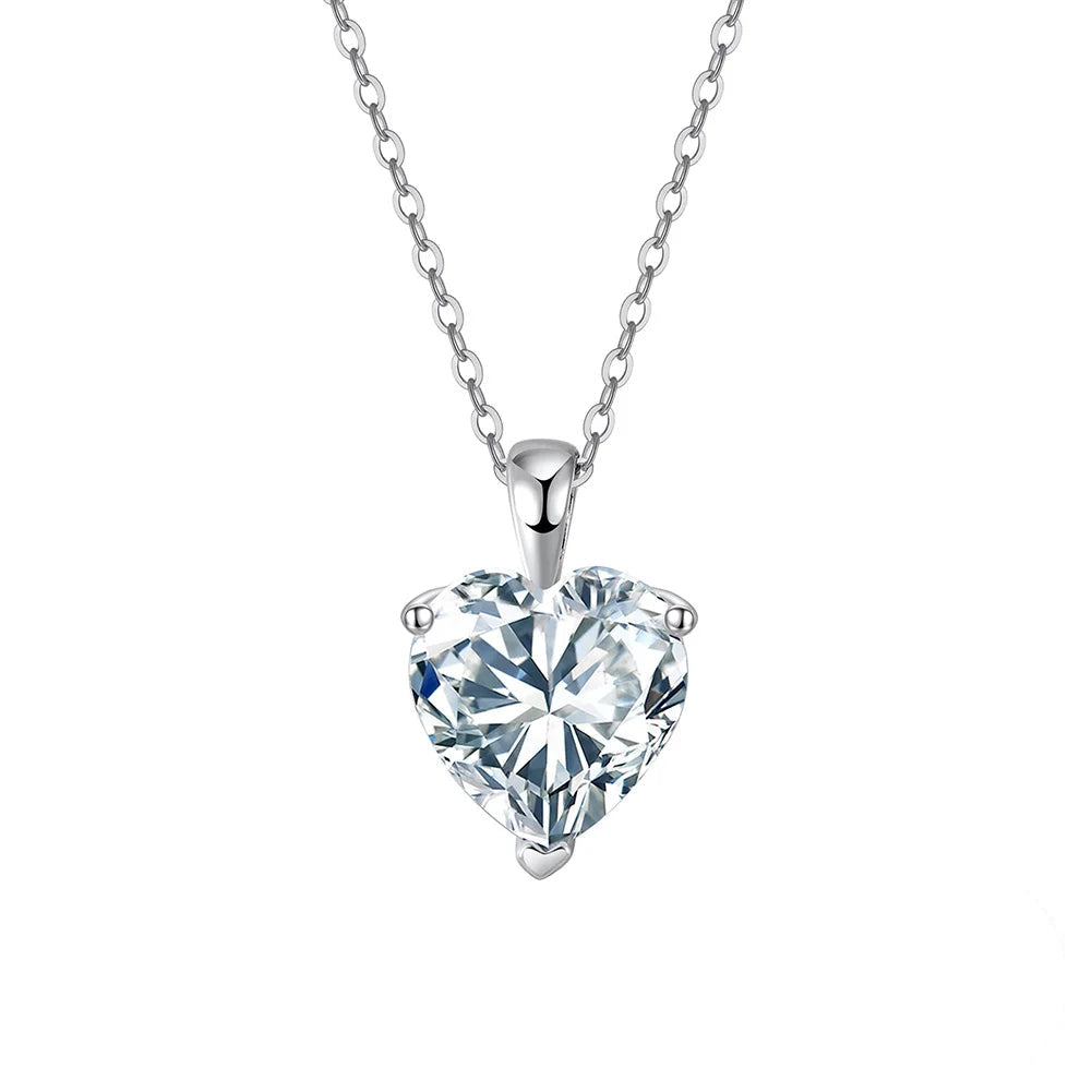 Collar Solitario Corazón Moissanita